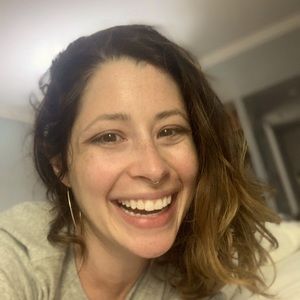 Meet your Posher, Ariel